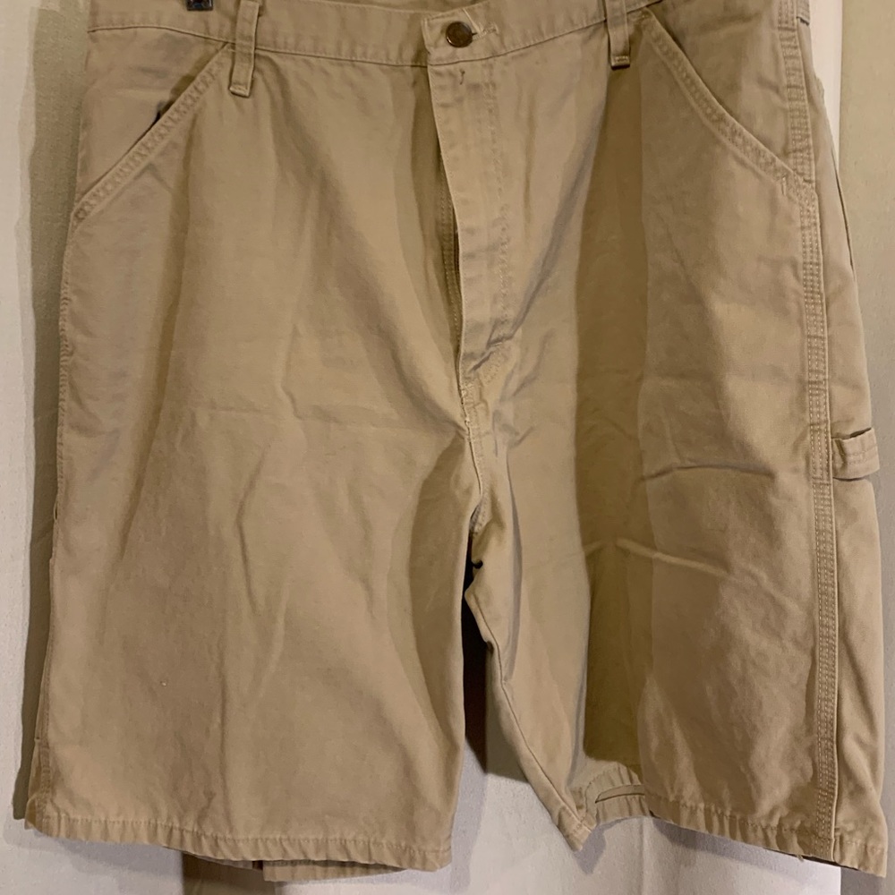 Men's Cargo Shorts, size 38 waist